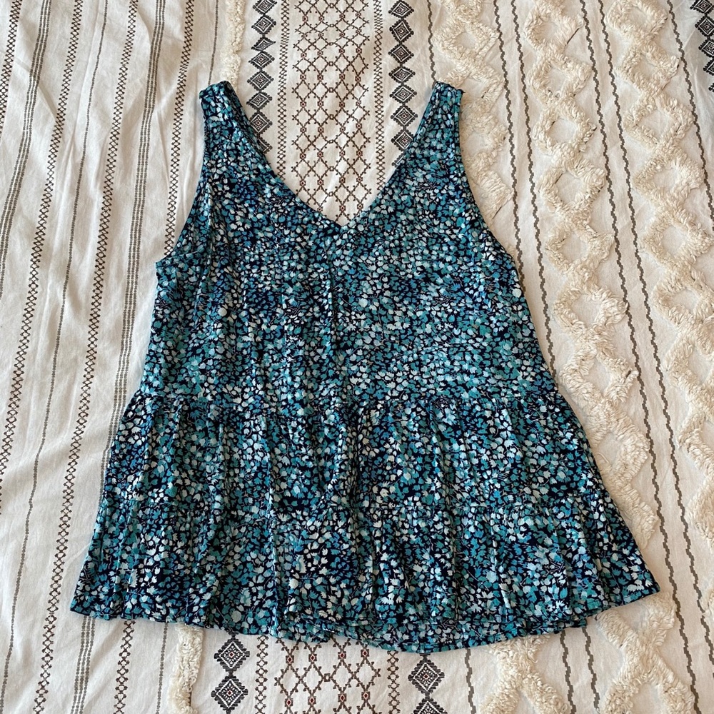 LOFT blue floral tank top size L